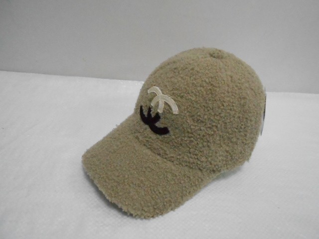  Бейсболка Шанель барашек