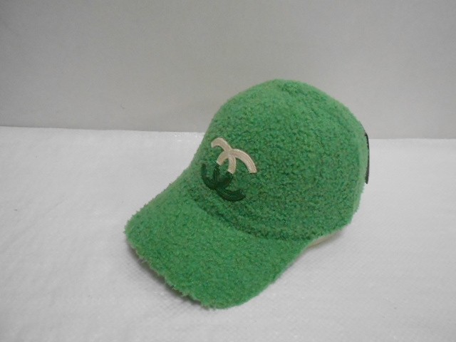  Бейсболка Шанель барашек