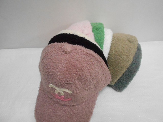  Бейсболка Шанель барашек