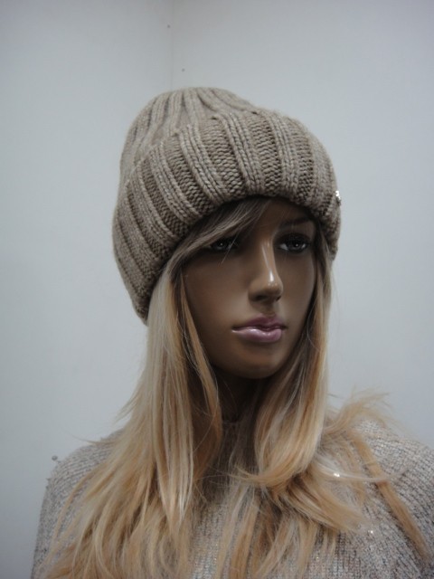 Клауди шапка на флисе