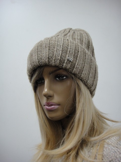 Клауди шапка на флисе