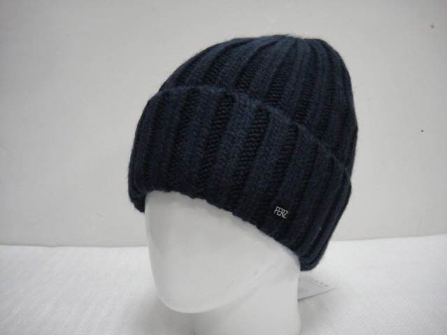 Клауди шапка на флисе