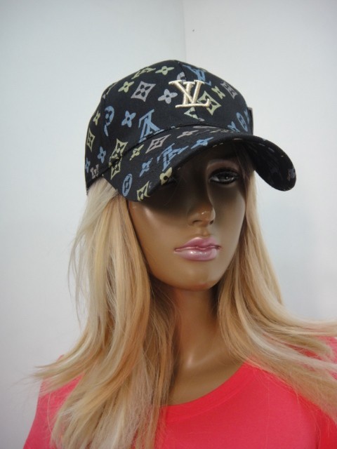  Бейсболка LV