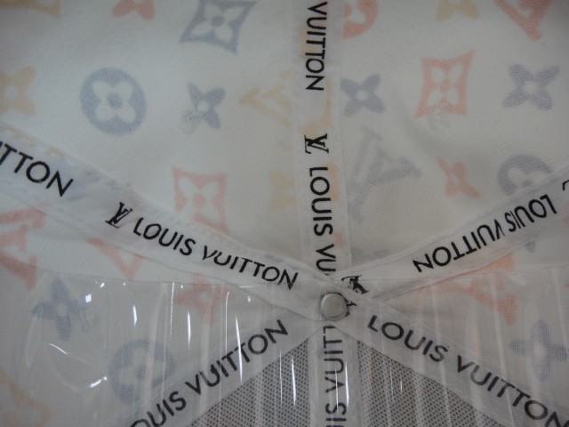  Бейсболка LV