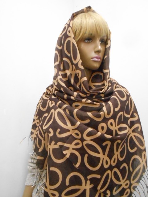  Loewe палантин