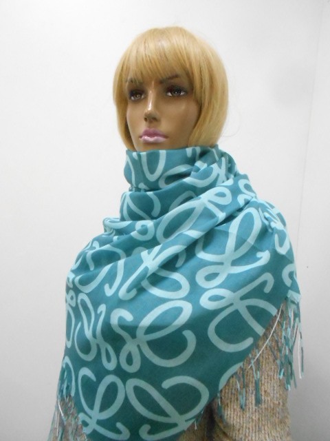  Loewe палантин