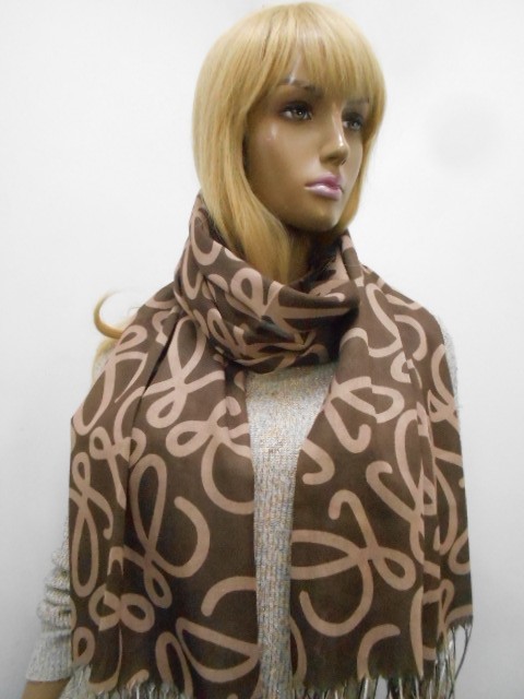  Loewe палантин