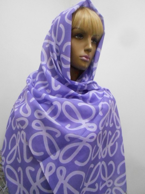  Loewe палантин