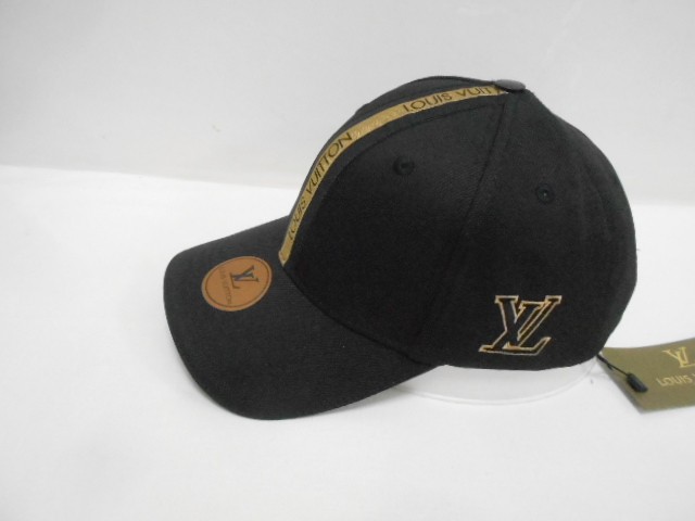  Бейсболка LY 