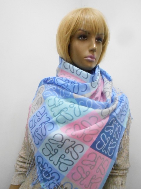  Loewe палантин