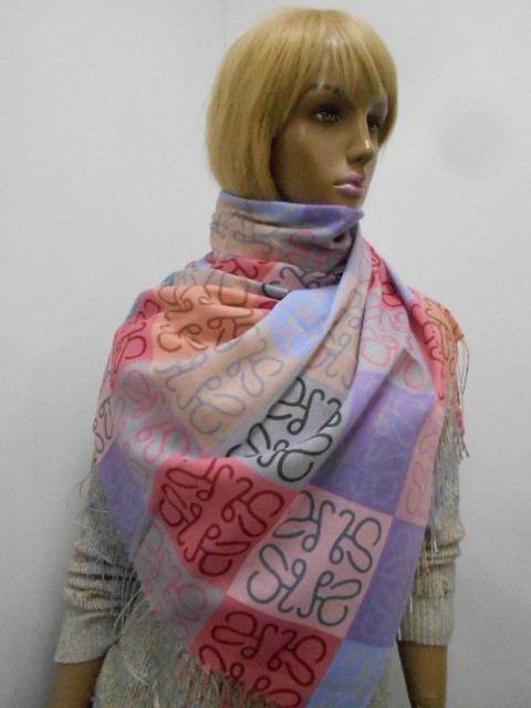  Loewe палантин