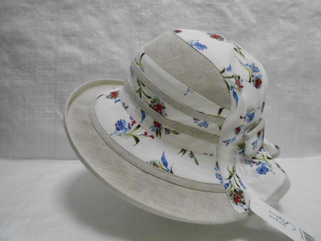  Шляпа лён цветы