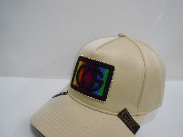  Бейсболка Гучи ассорти