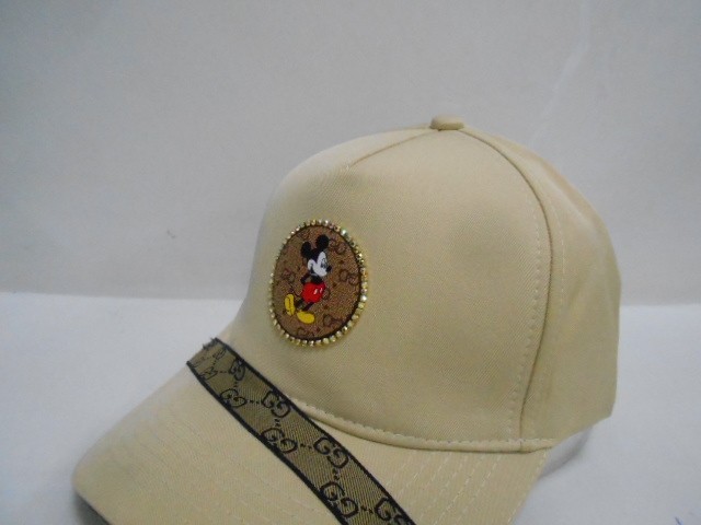  Бейсболка Гучи ассорти