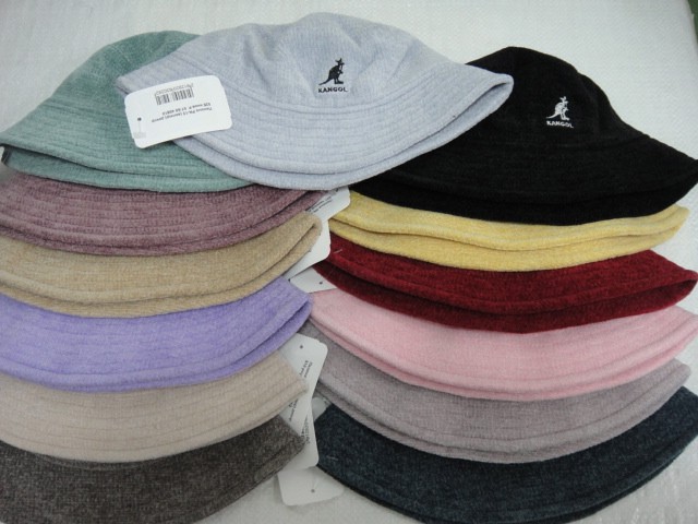 Велюр Kangol панама