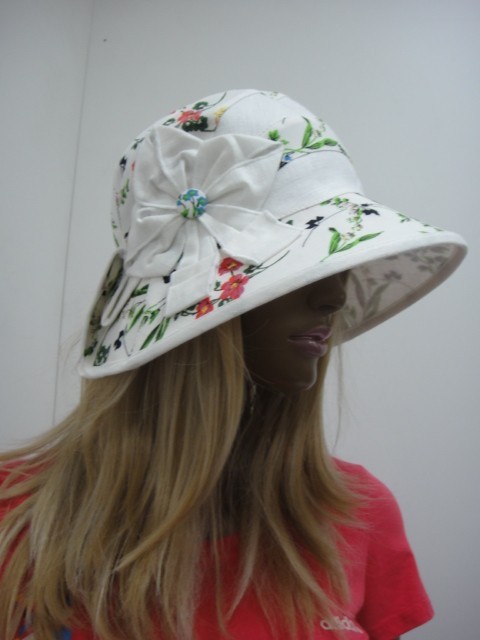  Шляпа лён цветы