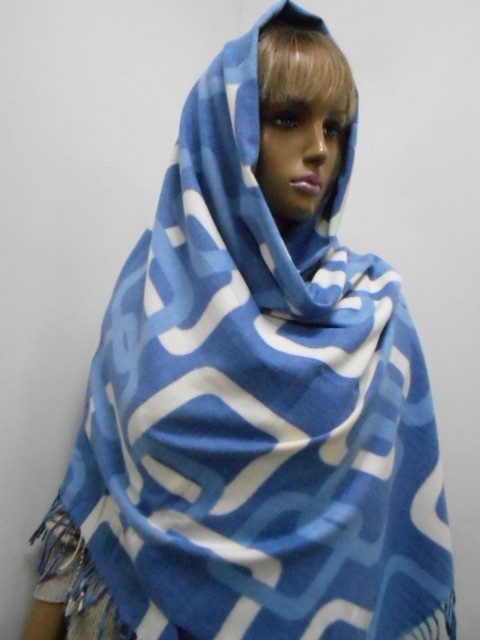  Гучи палантин