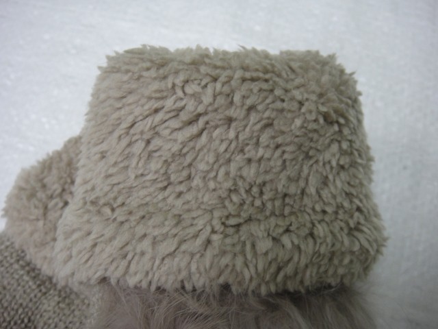  Варежки жен. с песцом