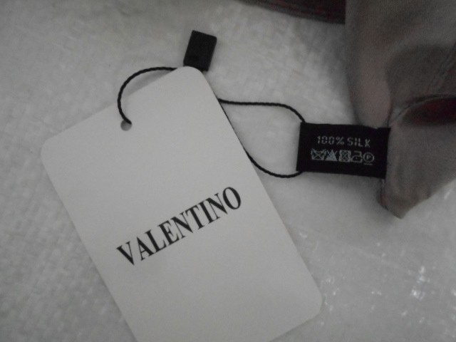 Валентино платок