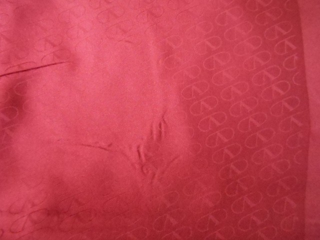 Валентино платок