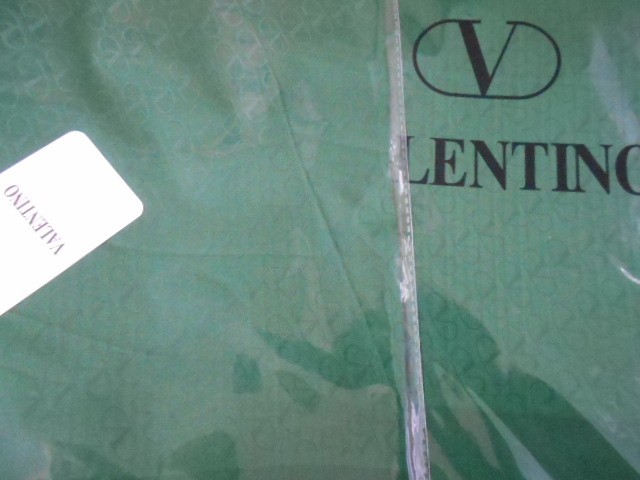 Валентино платок