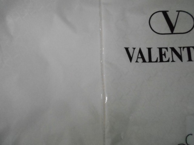 Валентино платок