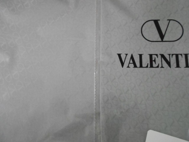 Валентино платок