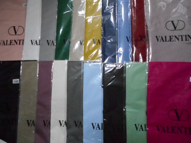 Валентино платок