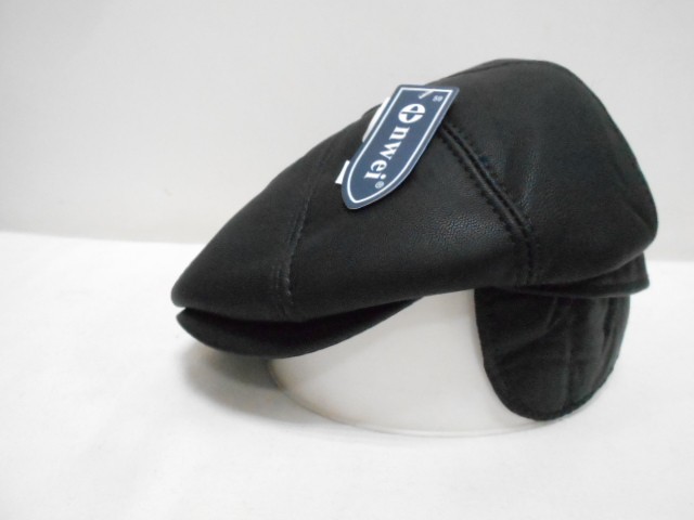  Кепка муж. кожа