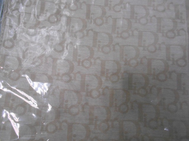 Диор палантин