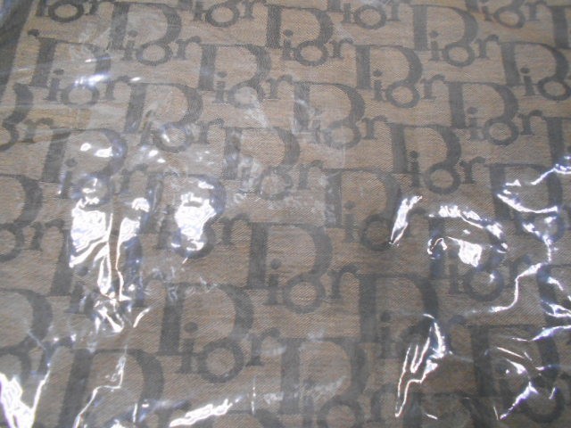 Диор палантин