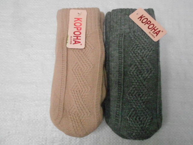  Варежки жен. косичка