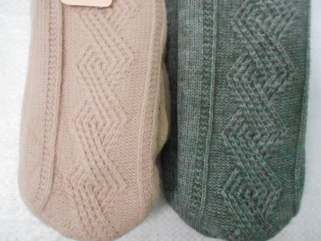  Варежки жен. косичка