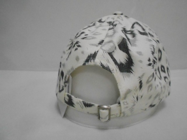  Бейсболка тигровый принт