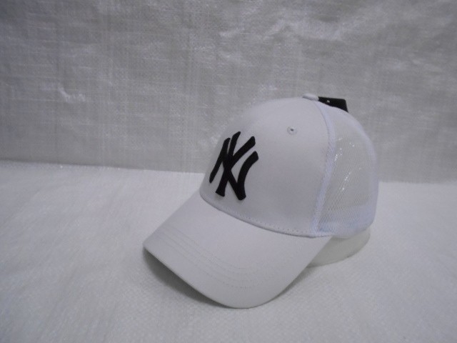 Бейсболка жен. с сеткой