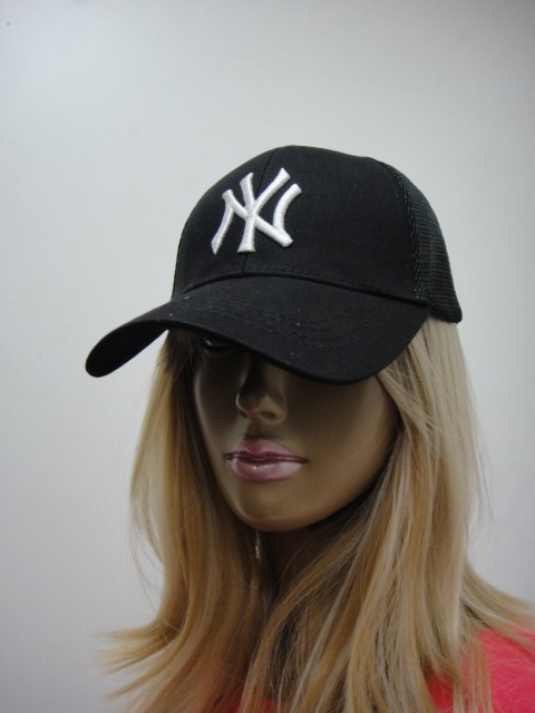 Бейсболка жен. с сеткой