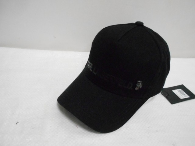  Бейсболка KARL