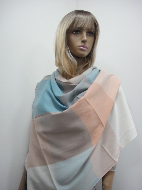  Крупная клетка платок