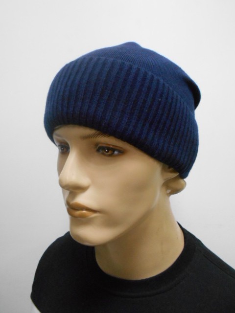 Грей шапка с пряжкой