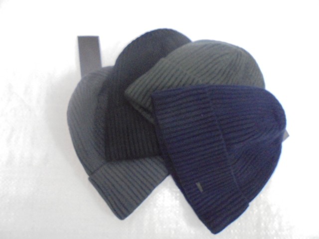  Генри F шапка отворот