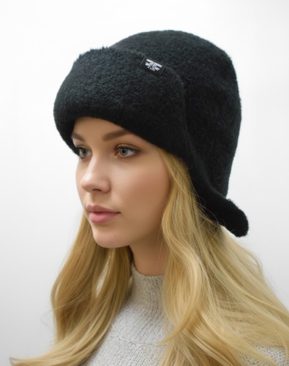 Букле ушанка