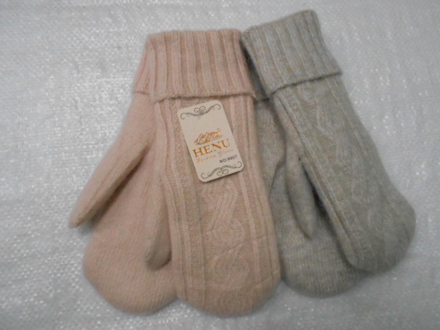  Варежки жен. ангора 