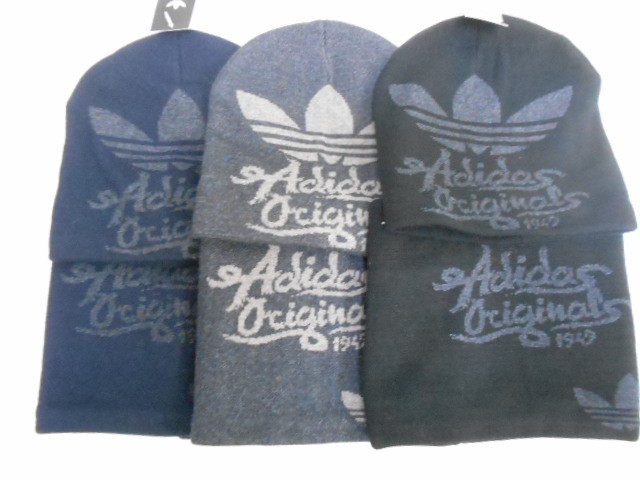 Комплект шапка+бафф