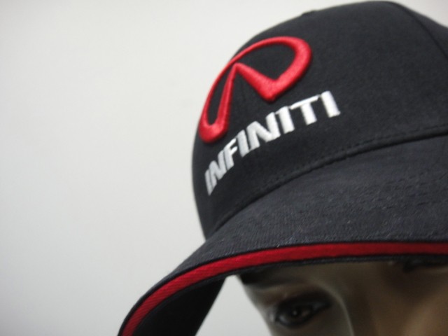 Бейсболка INFINITI