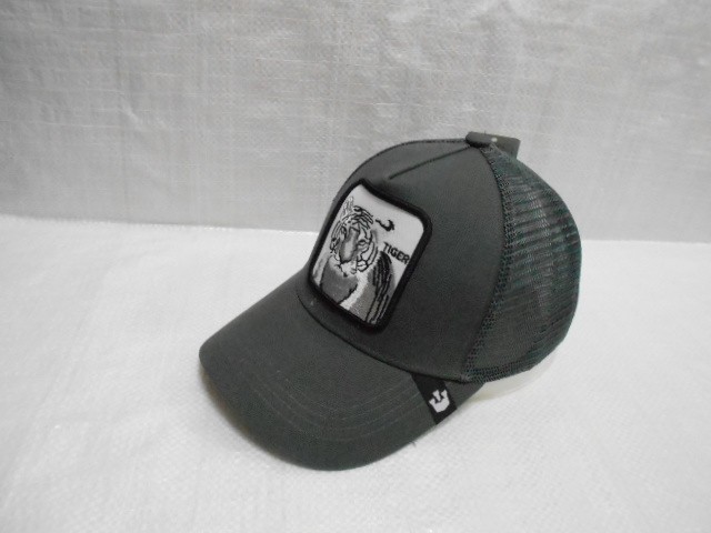  Бейсболка муж. с сеткой