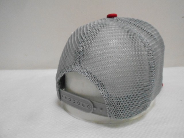  Бейсболка муж. с сеткой 