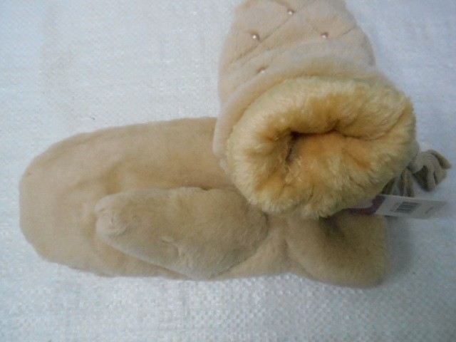  Варежки жен. мех жемчуг