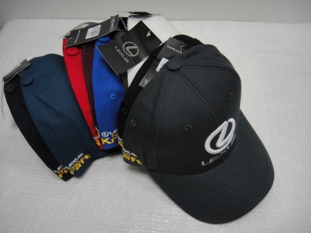  Бейсболка LEXUS