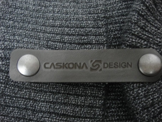  Генри F колпак с отворотом