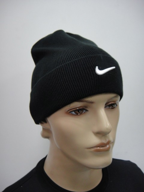  Шапка с отворотом